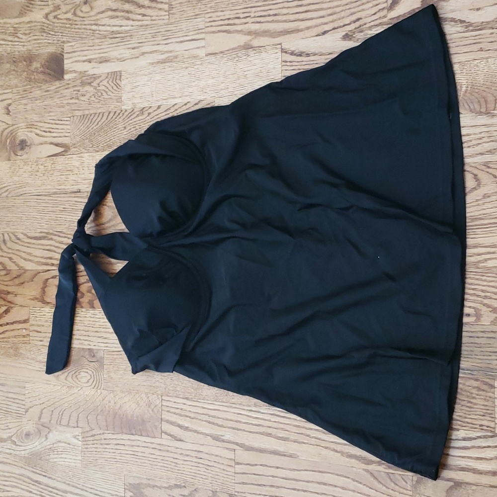 (L) Classic Black Tankini Swimsuit Top Support Flattering Beach Vacation